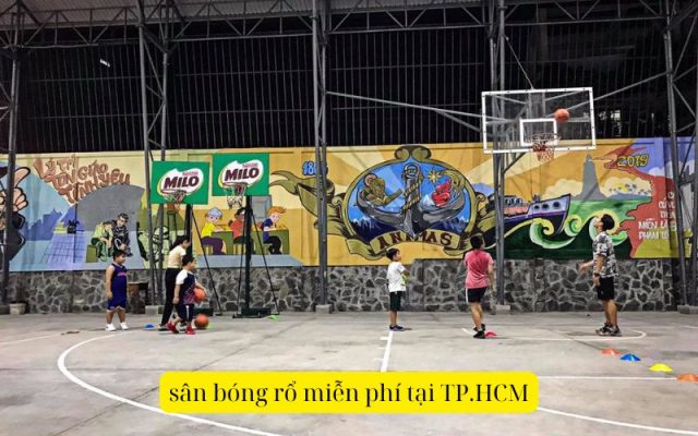 sân bóng rổ miễn phí tại TP.HCM